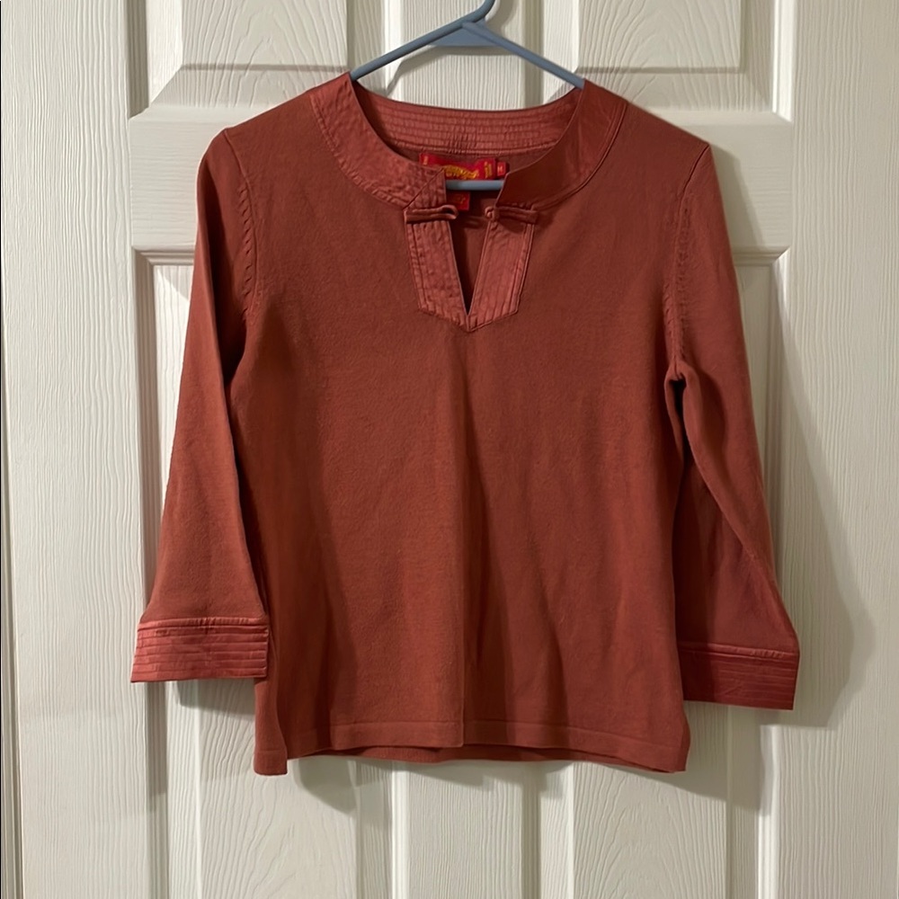 Shanghai Tang berry pink Wool Top with Chinese Button details, satin neck & cuff